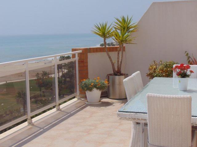 Marina D'Or Beachfront-Vista Al Mar Frontal Oropesa del Mar Bagian luar foto